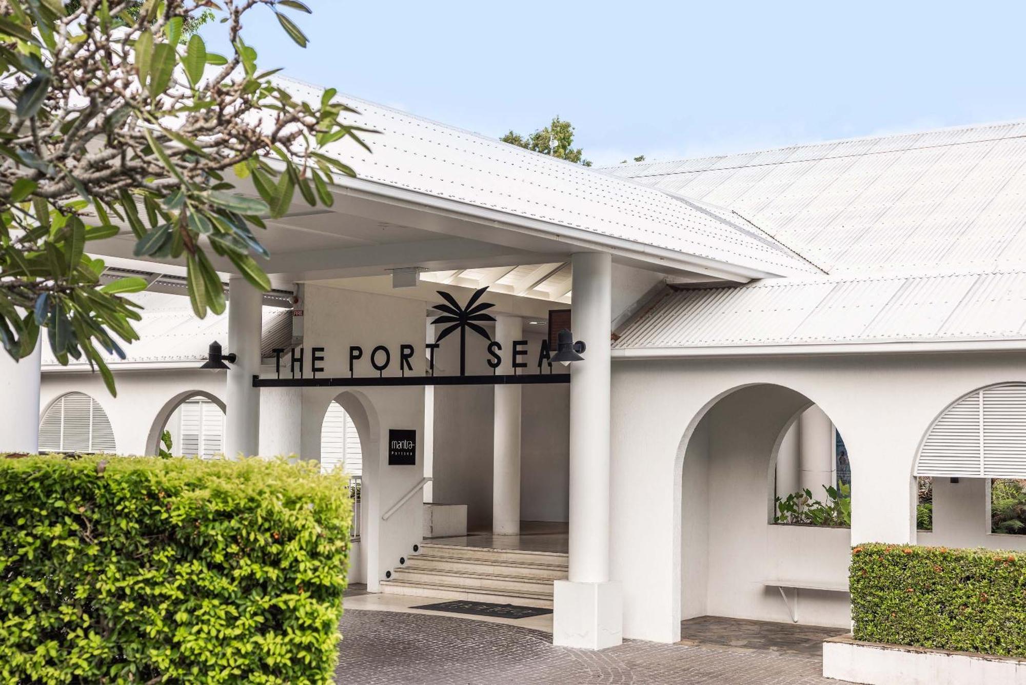 Mantra Portsea Hotell Port Douglas Exteriör bild